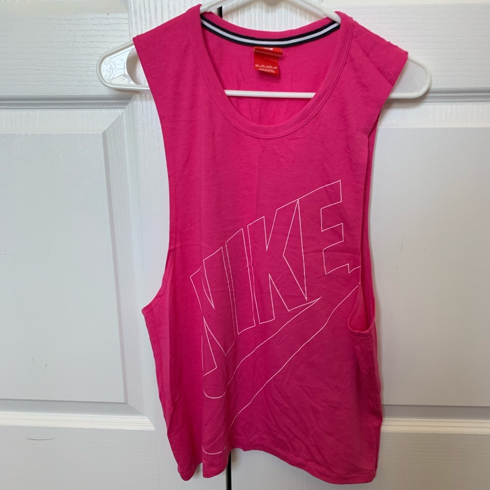 Nike tank